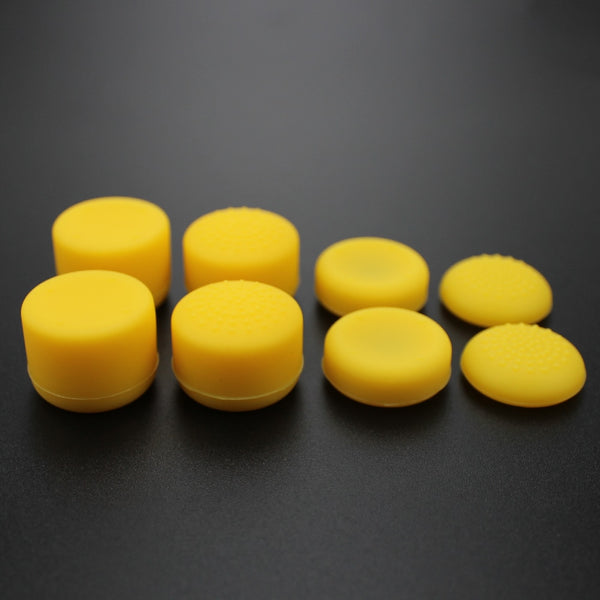4 PAIRS OF SILICONE GRIPS, DIFFERENT SIZES, SUITABLE FOR XBOX ONE AND PS4