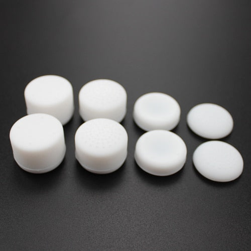 4 PAIRS OF SILICONE GRIPS, DIFFERENT SIZES, SUITABLE FOR XBOX ONE AND PS4